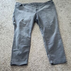 Old Navy Black Super Skinny Jeans
